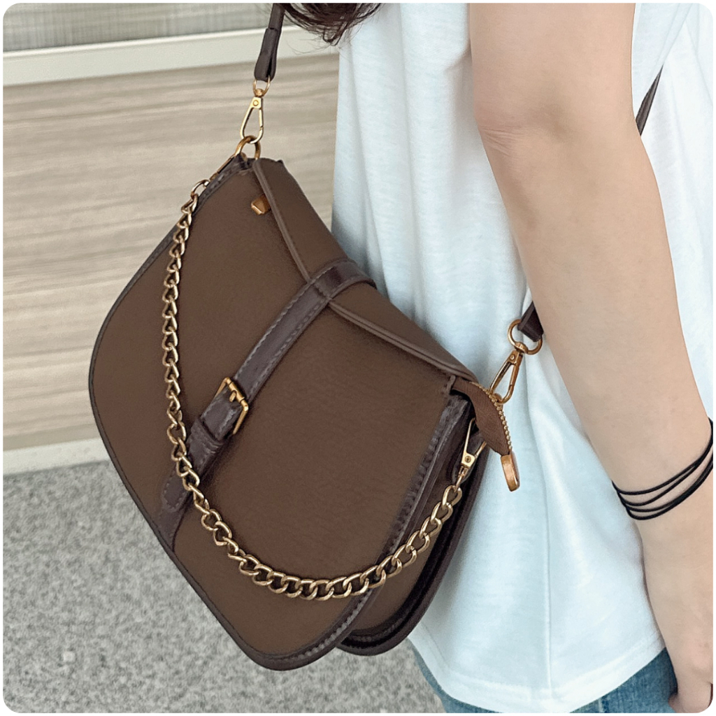 tw-11134207-820l6-mno35a31ucjq2a
