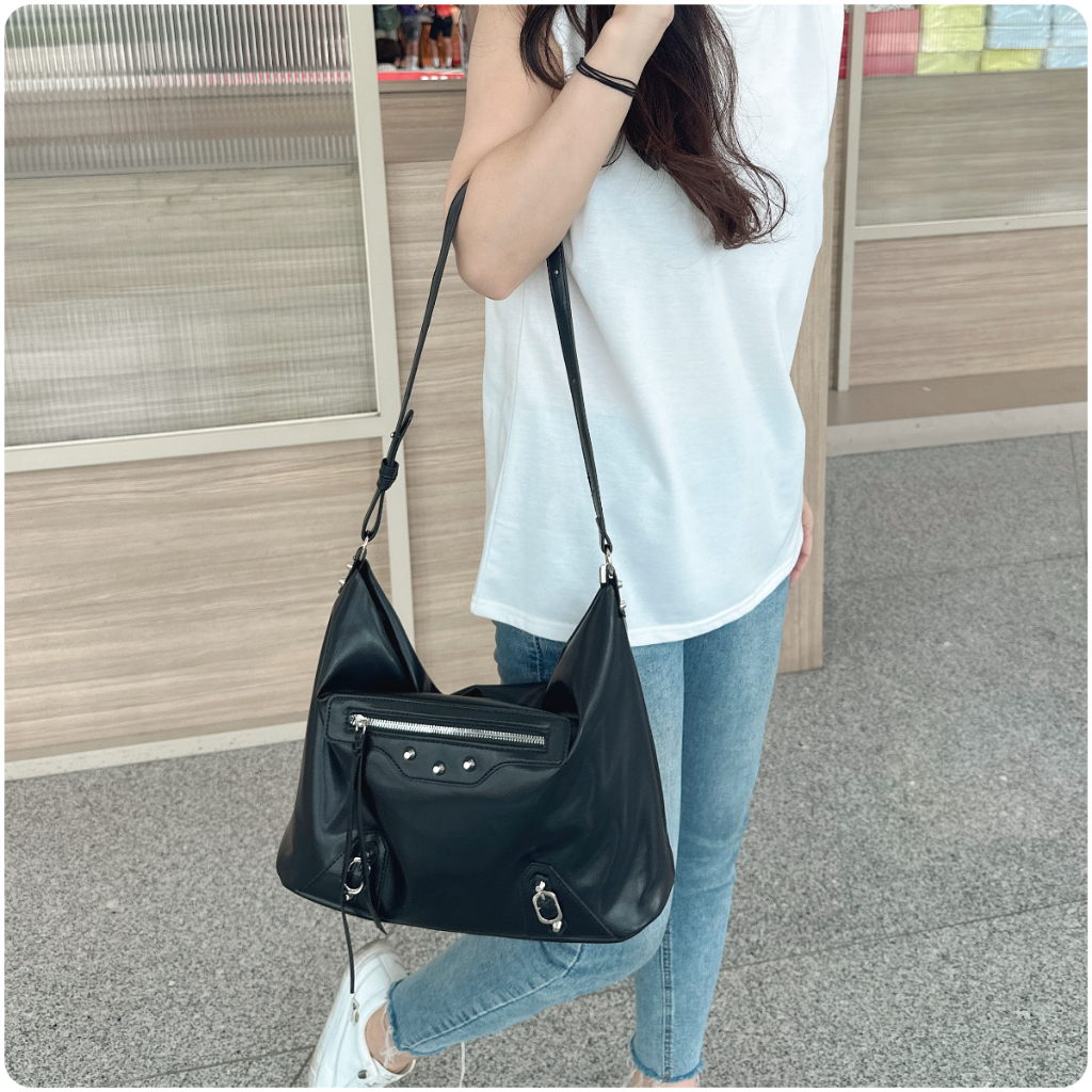 tw-11134207-820l9-mno2hojd8ah247