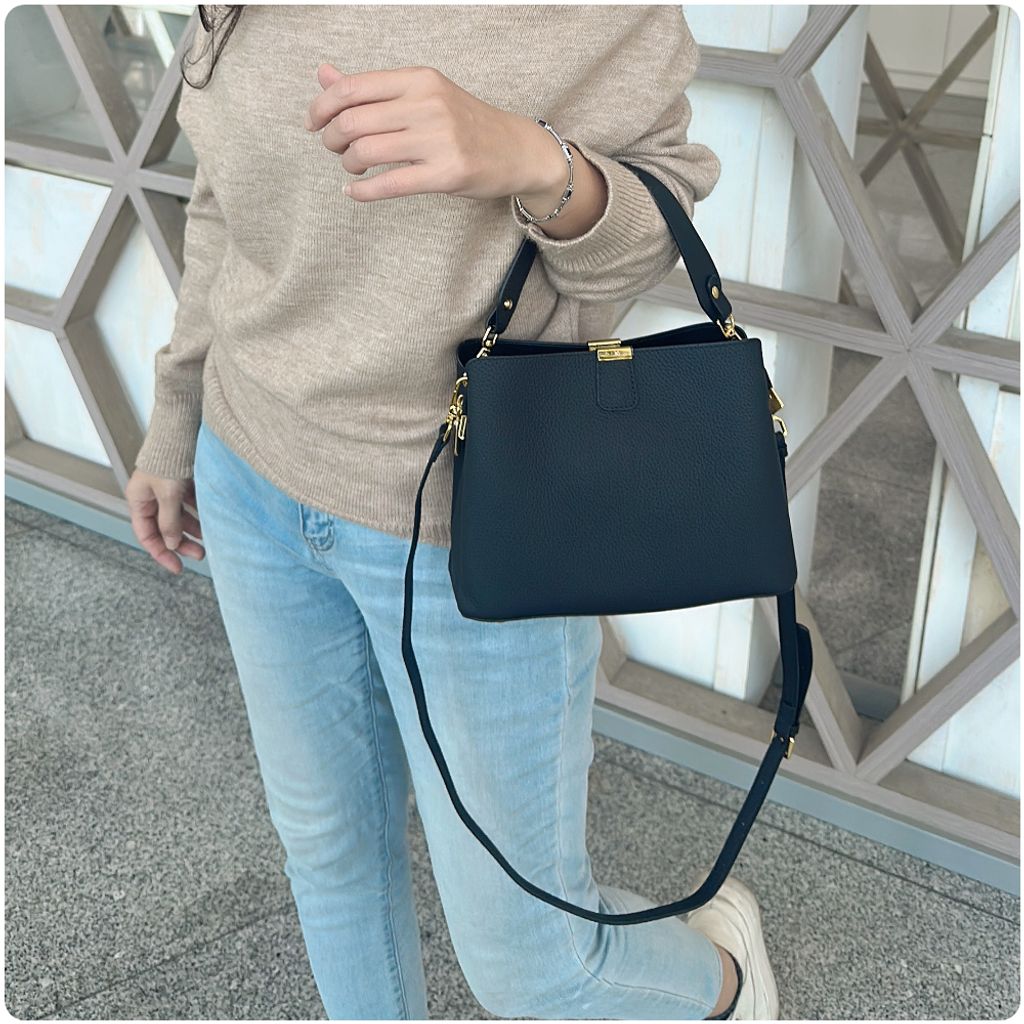 tw-11134207-820la-mkm41wu6gikg20