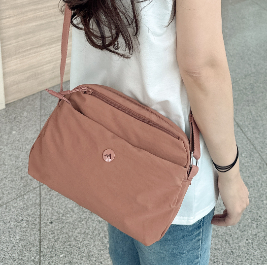 tw-11134207-820le-mnnujgc92o75dc