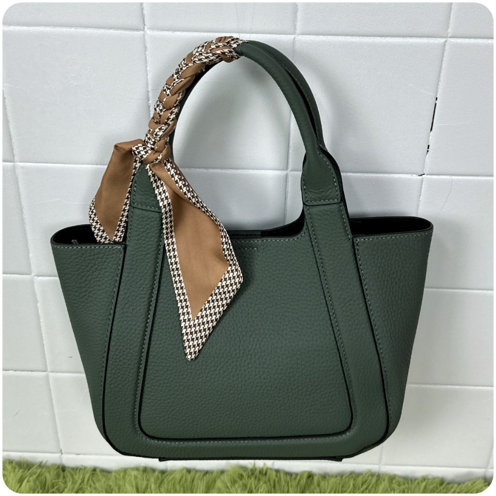 tw-11134207-7r990-loc9xfr1i45p39