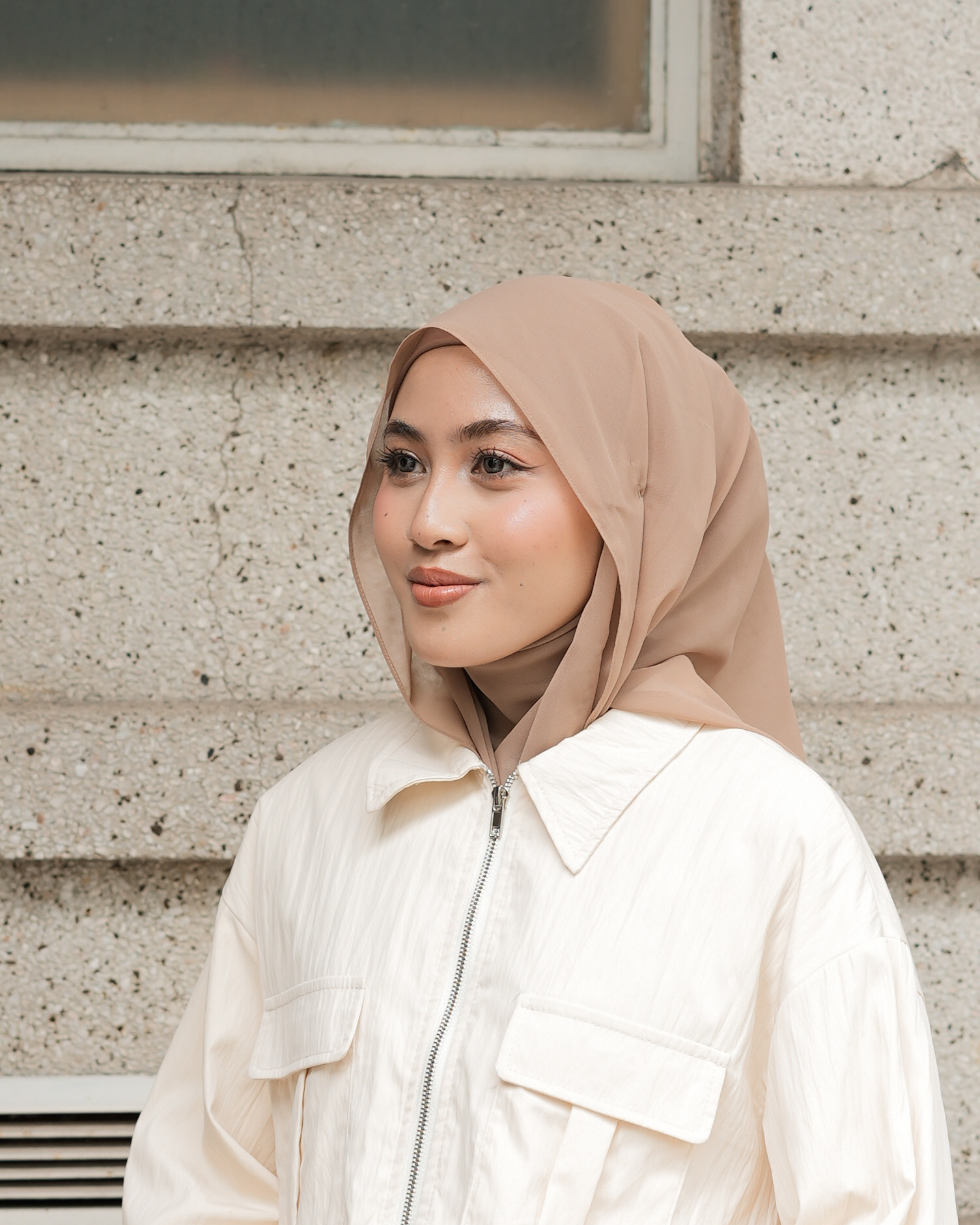 Ayu Bawal Shawl In Brown(1)