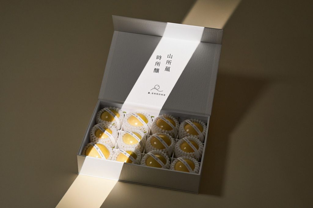 giftbox-open-golden