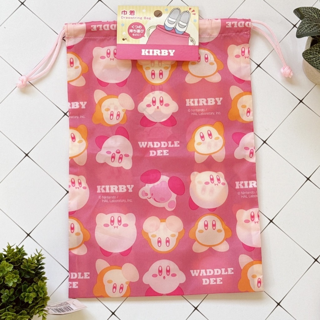 C. Kirby A4大小的束口袋