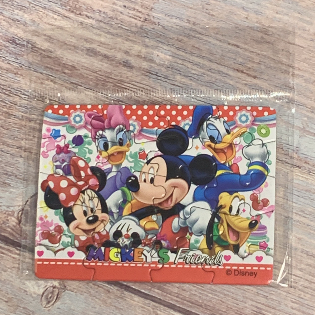 tw-11134207-7qukx-lk7nfddayv9ic8