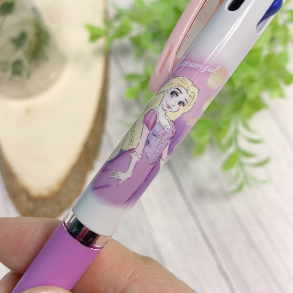 tw-11134207-23030-ide52t0jwwoveb