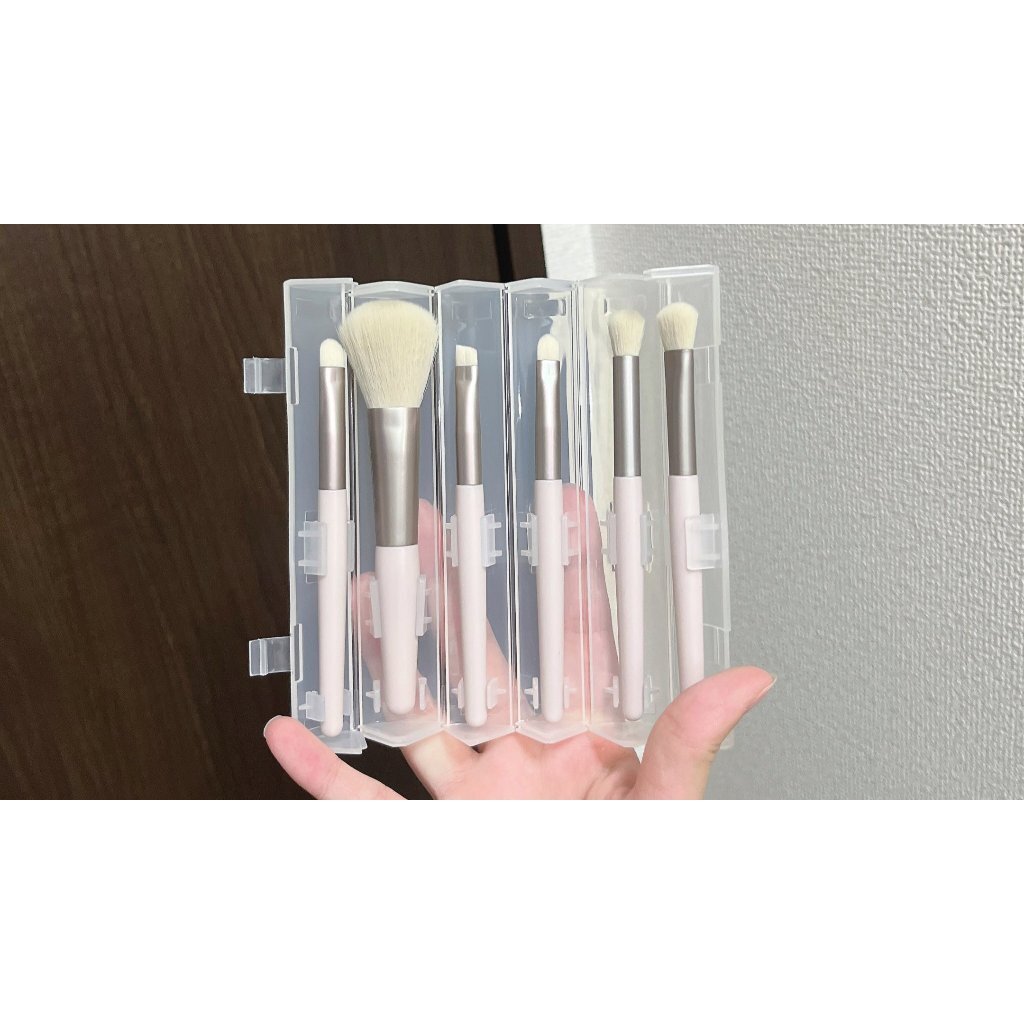 tw-11134207-820lc-mongxtq0lgqqba