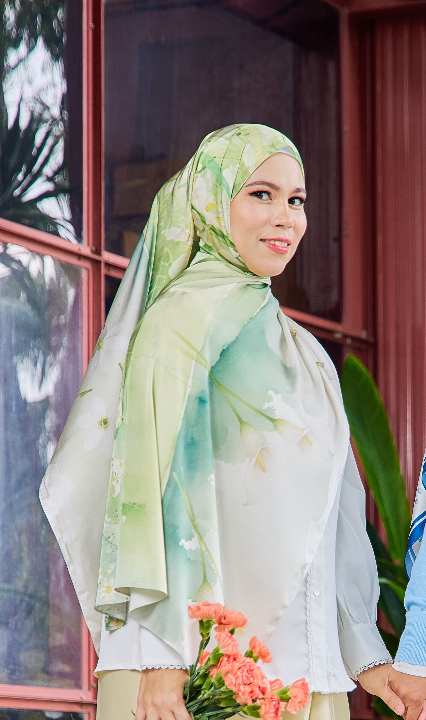 meadow tudung (raw) (product)