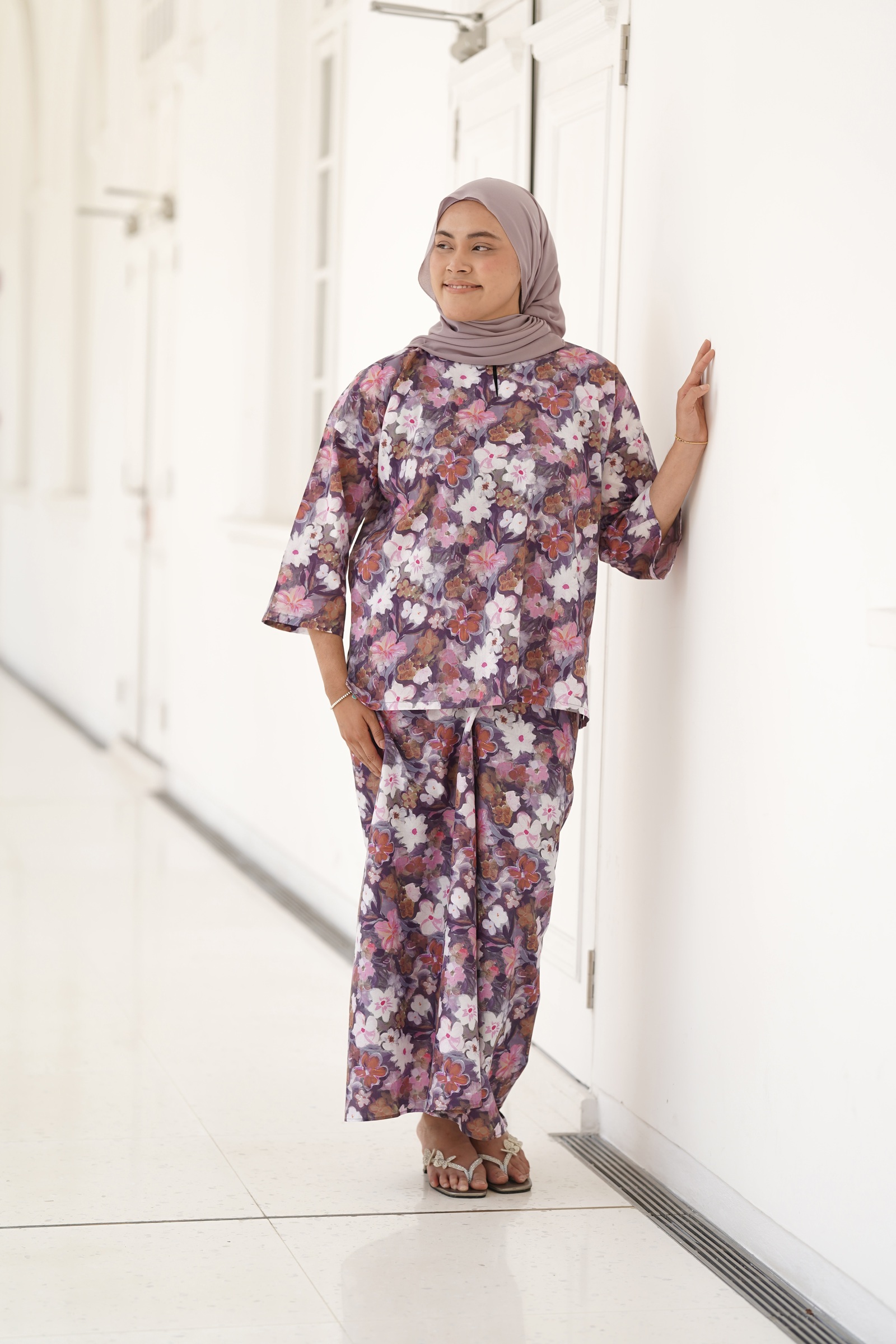 100% Cotton Kurung Kedah in Kertas 