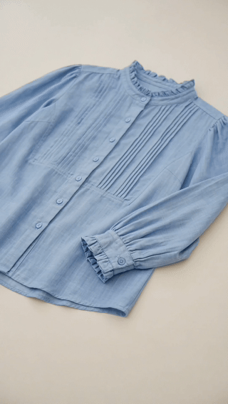 Hana Pintuck Blouse everyday styling 2