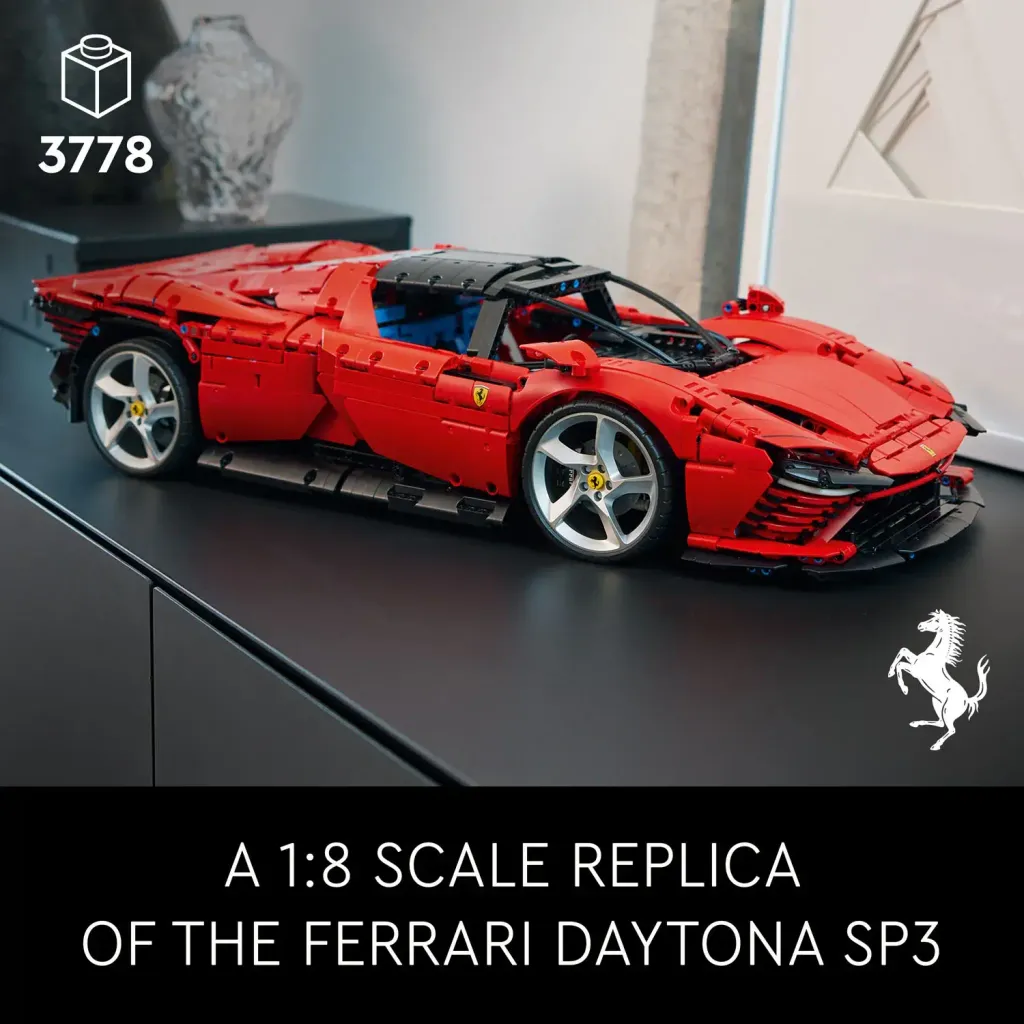 42143_Technic_2HY22_EcommerceMobile_US_3000x3000_1