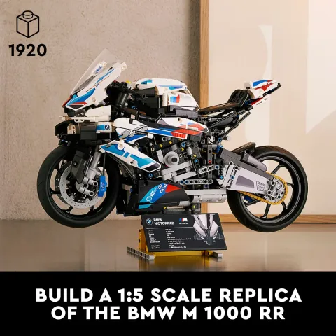 42130_Technic_1HY22_EcommerceMobile_US_3000x3000_1