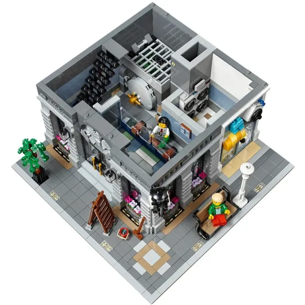 lego-10251-brick-bank (1)