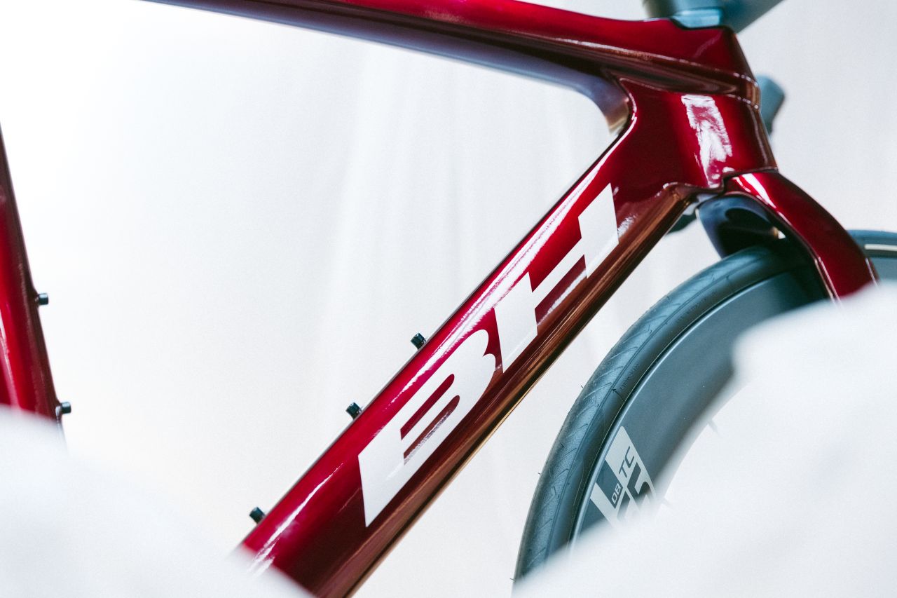 BH AEROLIGHT TT FRAME KIT RED-3