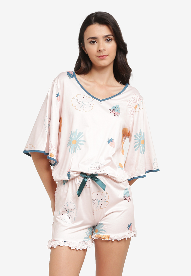 sleepwear o1