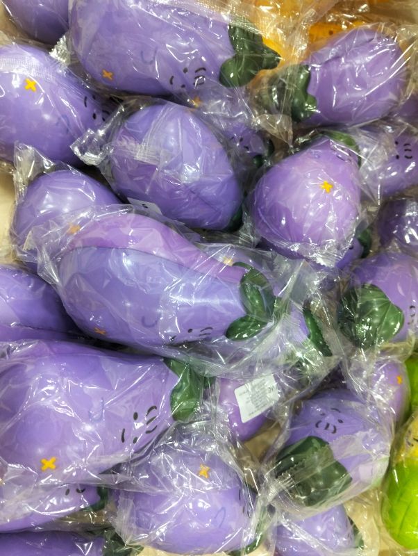 eggplant-light-color-squishy-toy-1