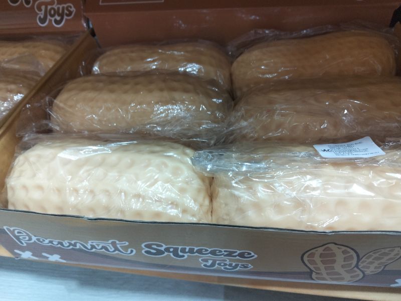 peanut-squeeze-toys-1