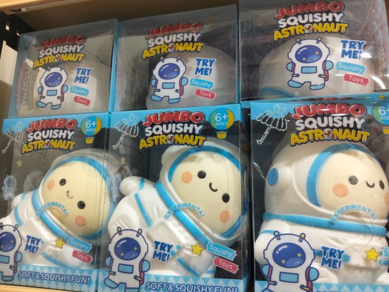 jumbo-squishy-astronaut-1