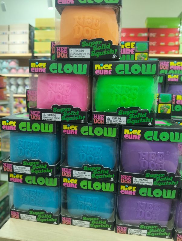 needoh-glow-1