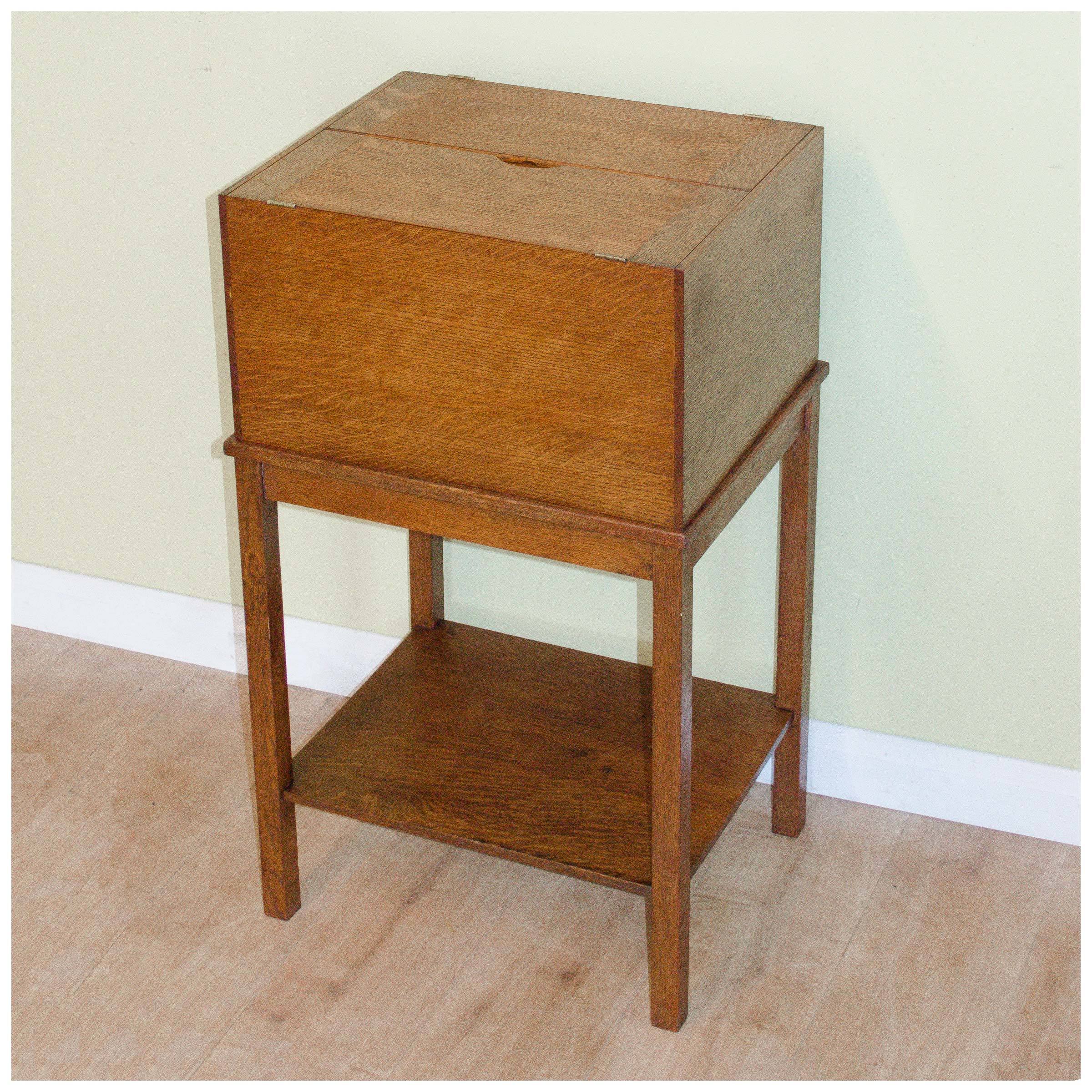 Arthur Simpson [The Handicrafts] Arts & Crafts Oak Filing