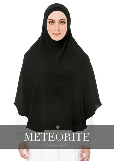 Khimar_Maryam_-_Meteorite_1024x1024.jpg