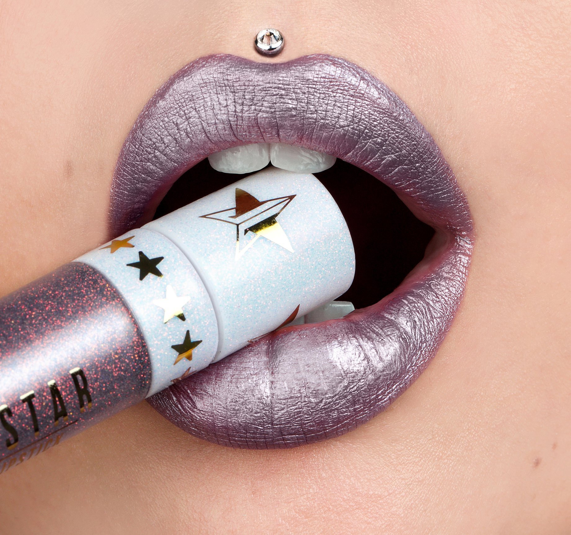 0003_VLL_Clout_Lip_Swatch.jpg