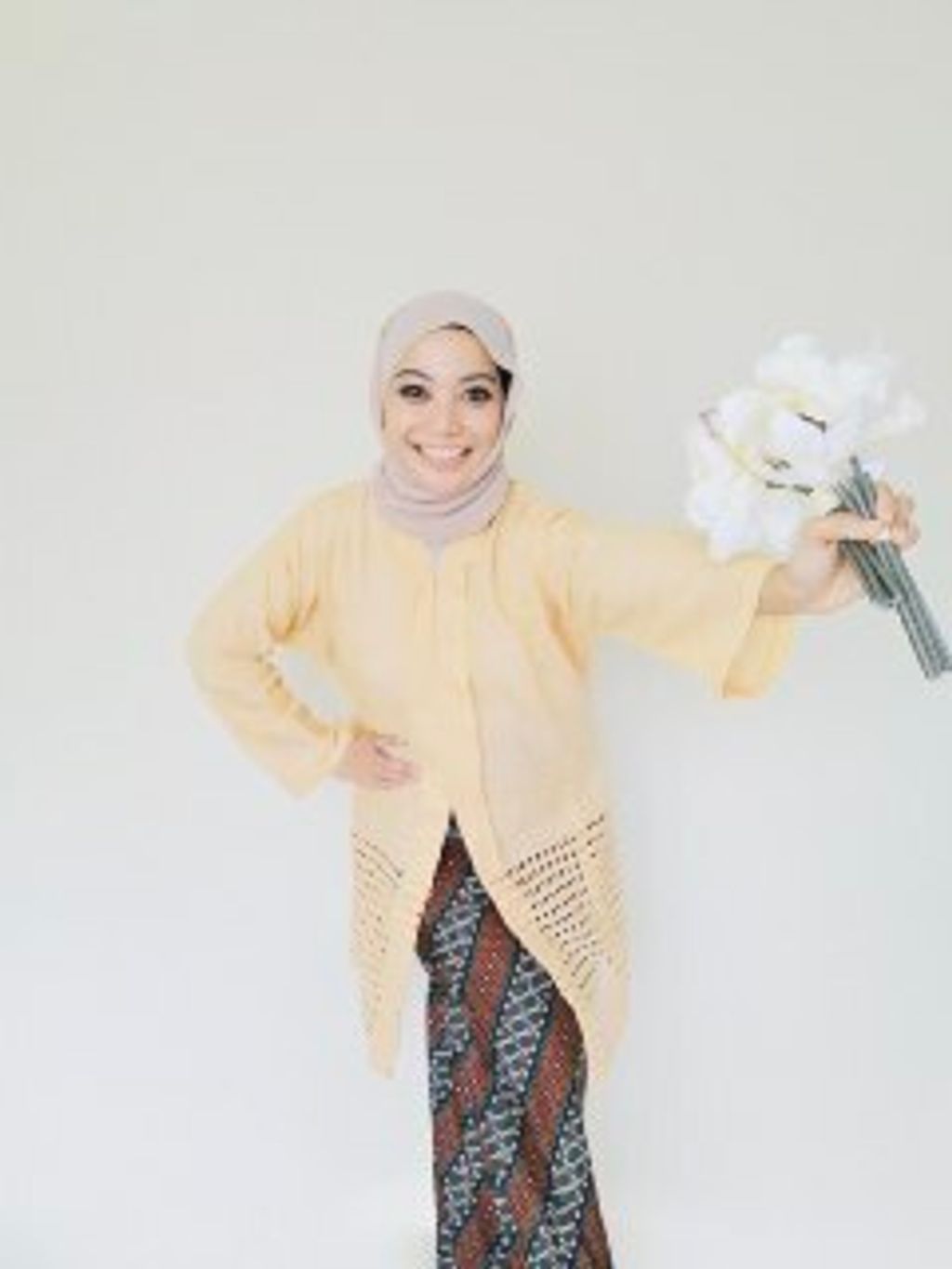 Nude Kebaya 3.jfif
