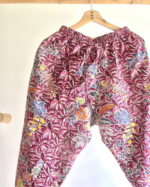 D6868915-ED1D-4F28-879C-79F87E4D3F68