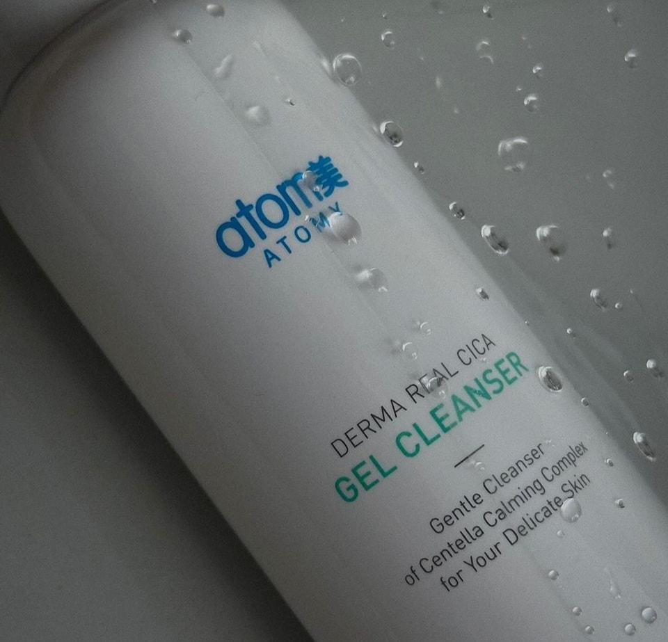 Atomy Derma Real Cica Gel cleanser