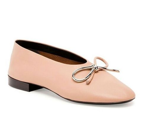 how-to-style-the-ballerina-shoe-trend-1906619-1474059936.600x0c-1.jpg