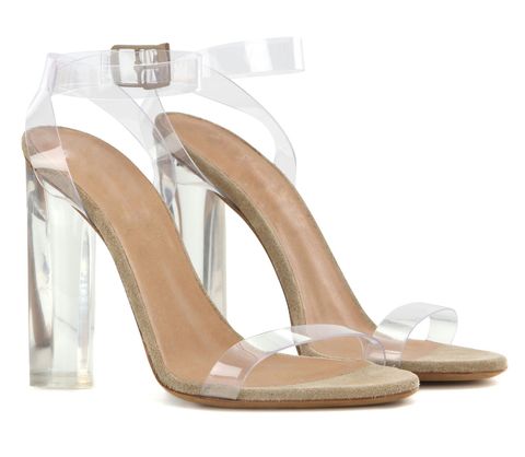 yeezyseason2-transparent-sandals-1-01-1.jpg