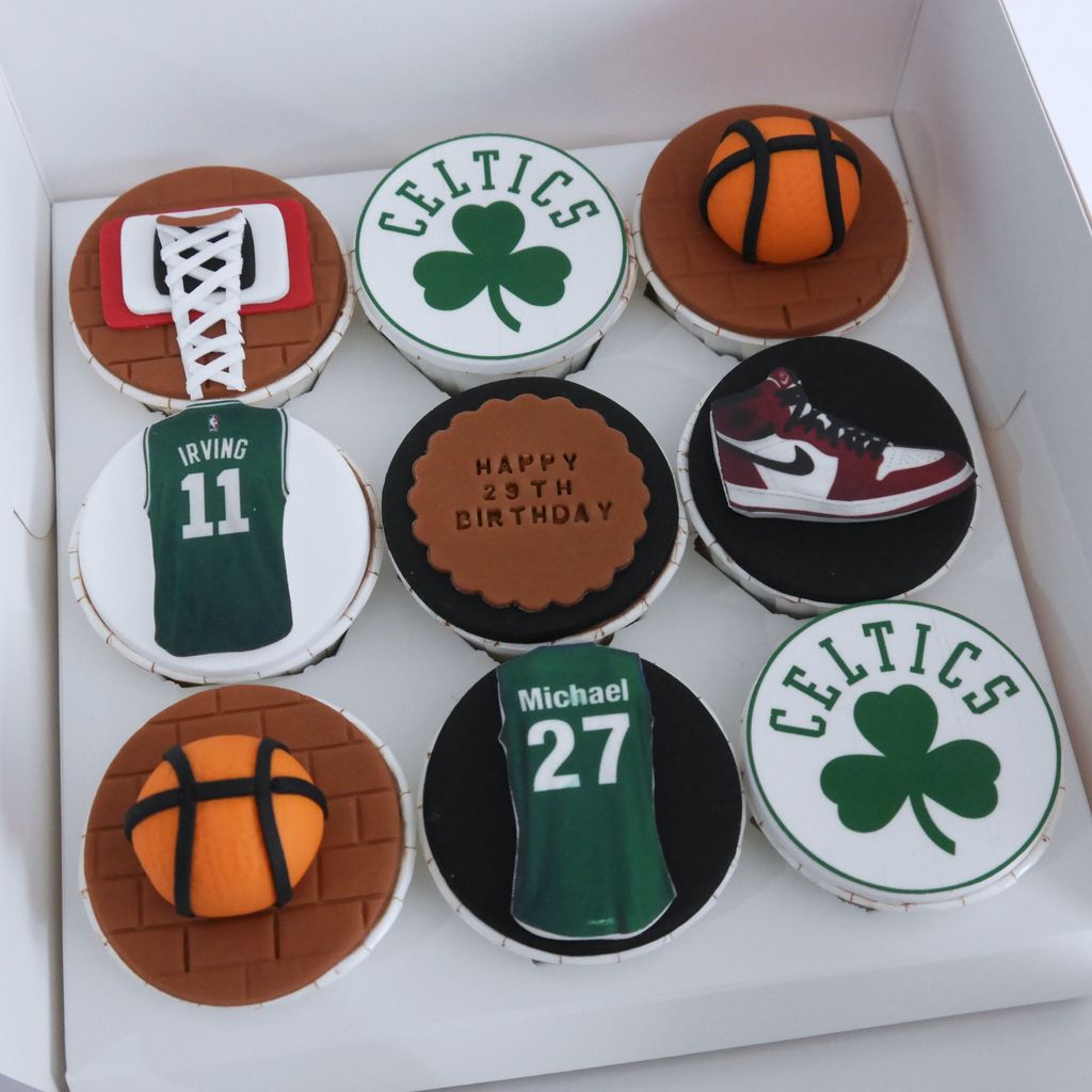 Basketball Cupcakes.JPG