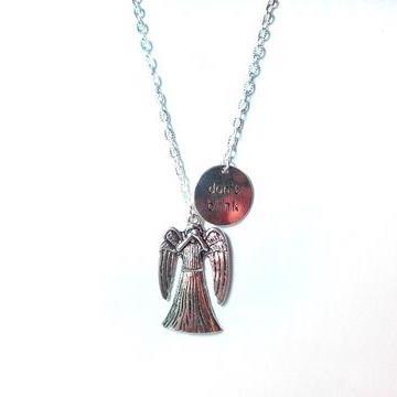 doctor-who-dont-blink-weeping-angel-1_large_zpseaoijgrd