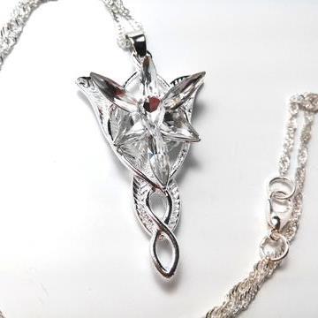 lord-of-the-rings-arwen-necklace-2_large_zpsaidp6mmb