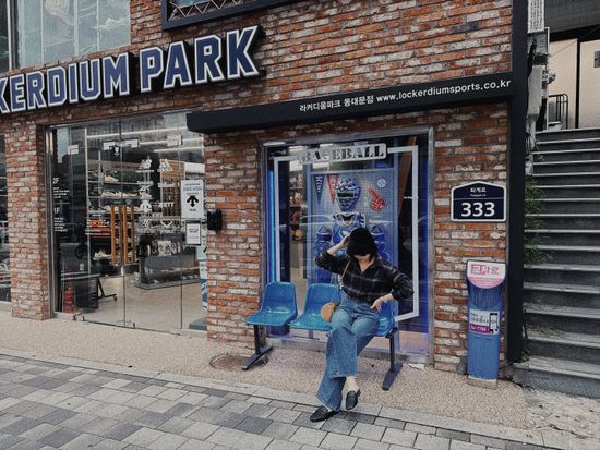 𝕂𝕠𝕣𝕖𝕒𝕟 𝕆𝕟𝕝𝕚𝕟𝕖 | LITTLE LONDON .CHEN CHEN KOREA