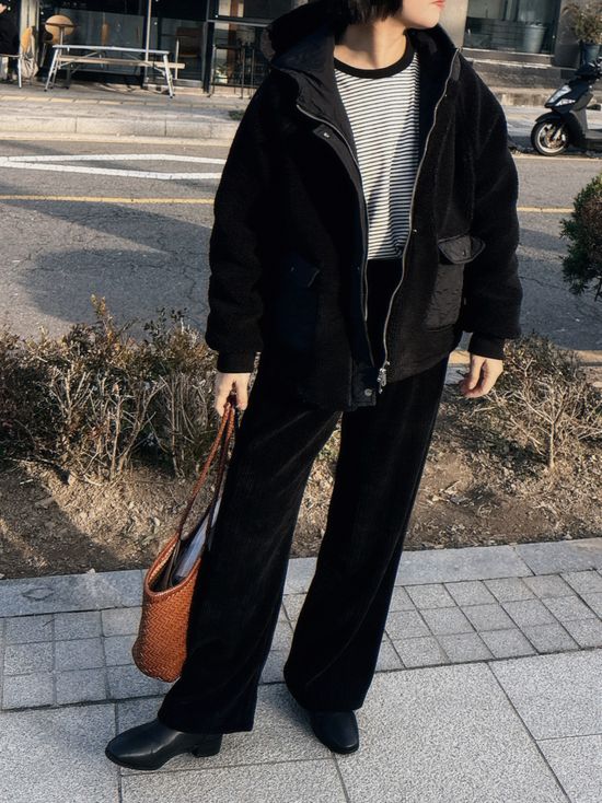 𝒩𝑜𝓋. 𝟸𝟼 | LITTLE LONDON .CHEN CHEN KOREA 