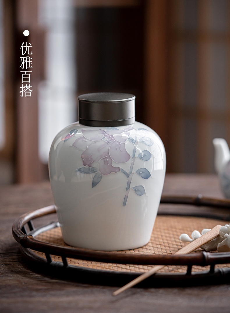 影青堆雕百合茶葉罐3-3.jpeg