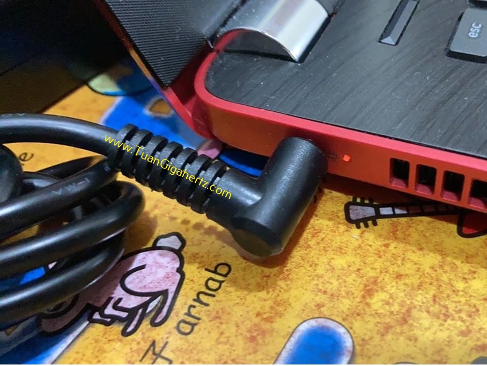 CHARGER HP 14 AC139TU 14 AC140TU 14 AC146TU CHARGER HP 14 AC139TU 14 AC140TU 14 AC146TU