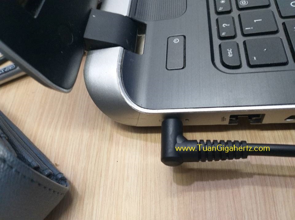 CHARGER HP 15 R206TX 15 R207TX 15 R208TX CHARGER HP 15 R206TX 15 R207TX 15 R208TX