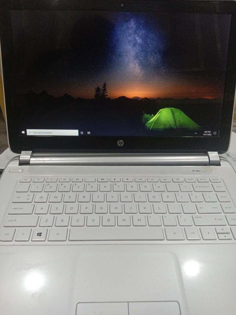 hp i3 with  amd radepn