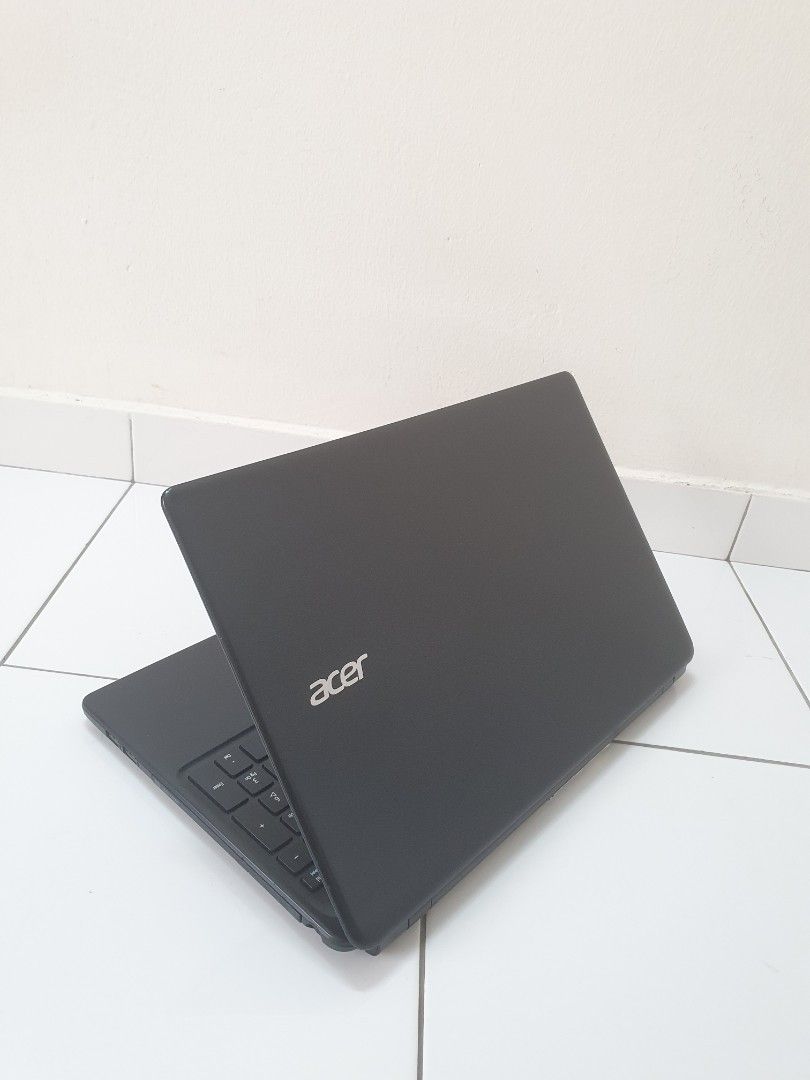 Acer Aspire with AMD and 15.6 display
