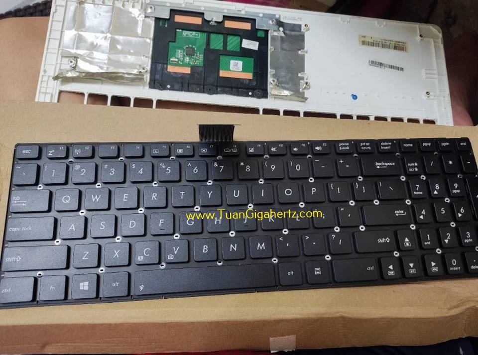 KEYBOARD ASUS X550 X552C A550L  A550C