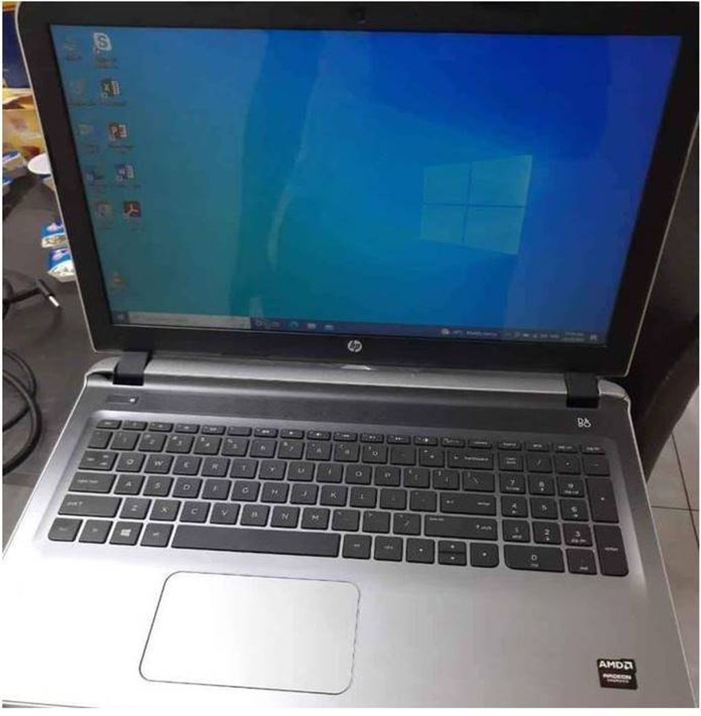 hp pavilion 15-ab031AX with 4GB Ram 250GB HDD