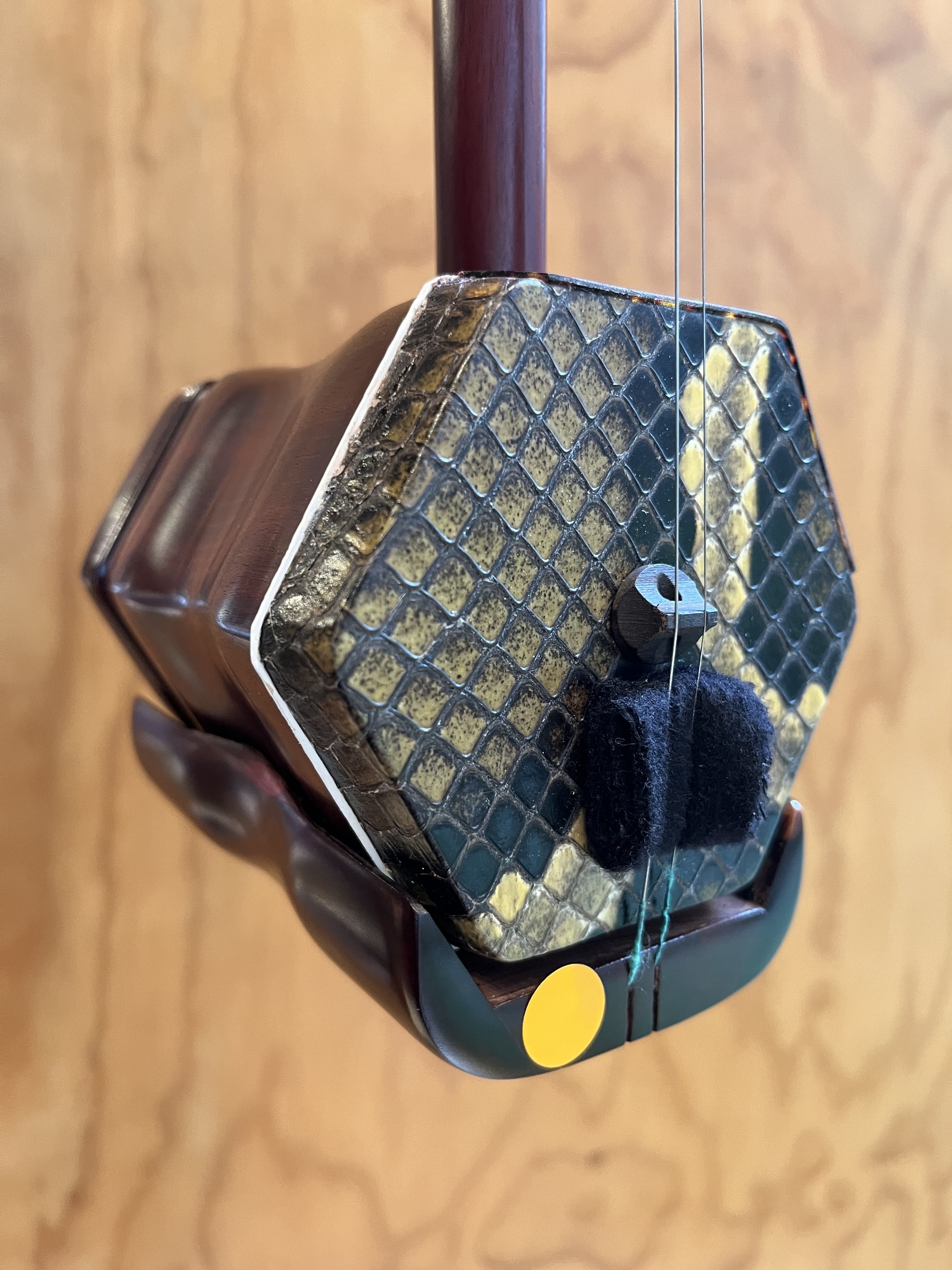 二胡ERHU】大悅嚴選紫檀二胡/商品編號:20004 – 大悅二胡專門店 二胡ERHU】大悅嚴選紫檀二胡/商品編號:20004 – 大悅二胡專門店