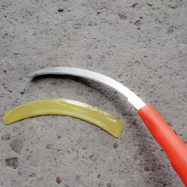 HW556 BANANA KNIFE PLASTIC (1 PCS=RM0.90) DOREMI MART