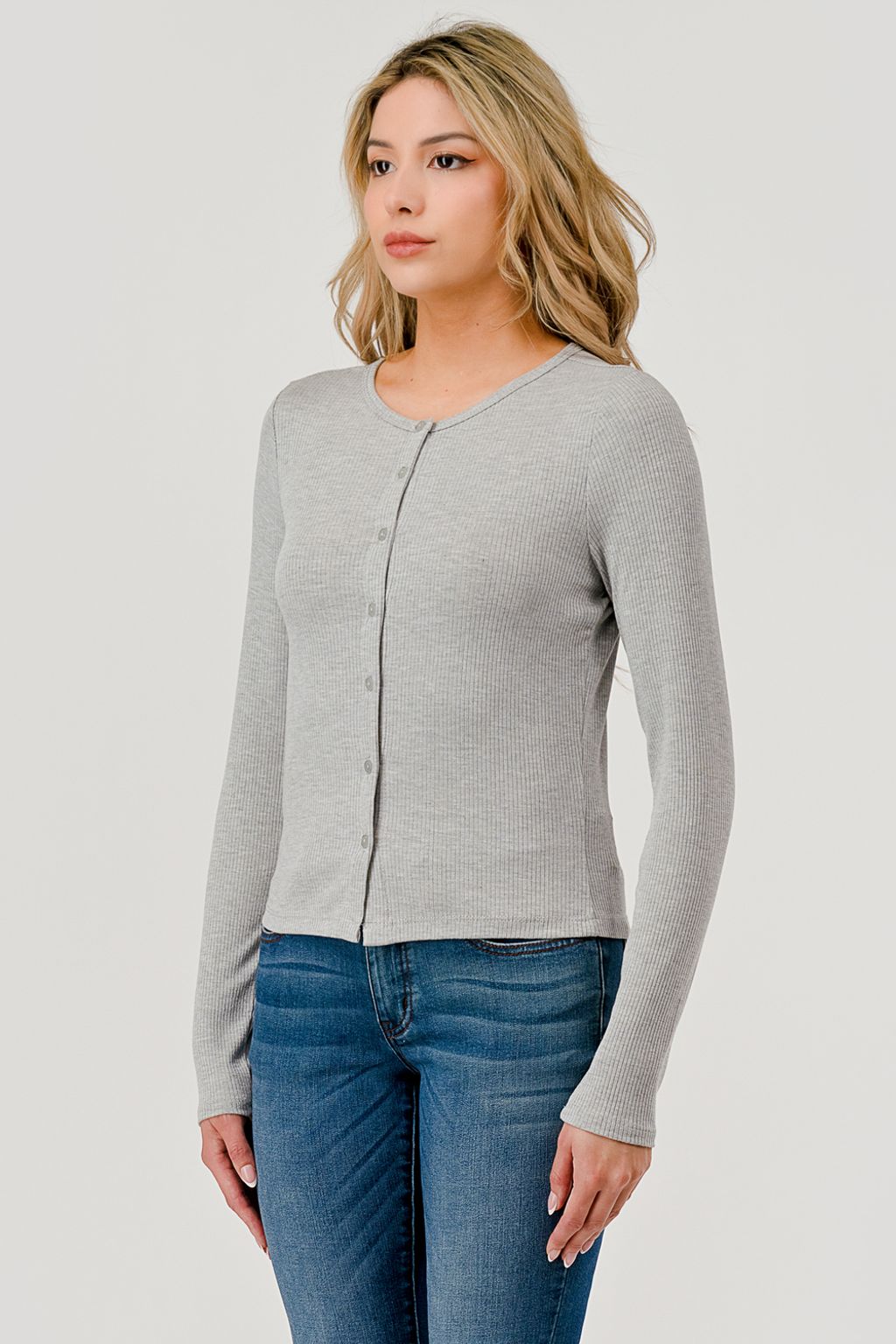 HA44799JS_Thu_Jul_24_11_12_15_PDT_2025_WXX-DSC00556-copy-HASHTTAG-07-22-2025-CROP