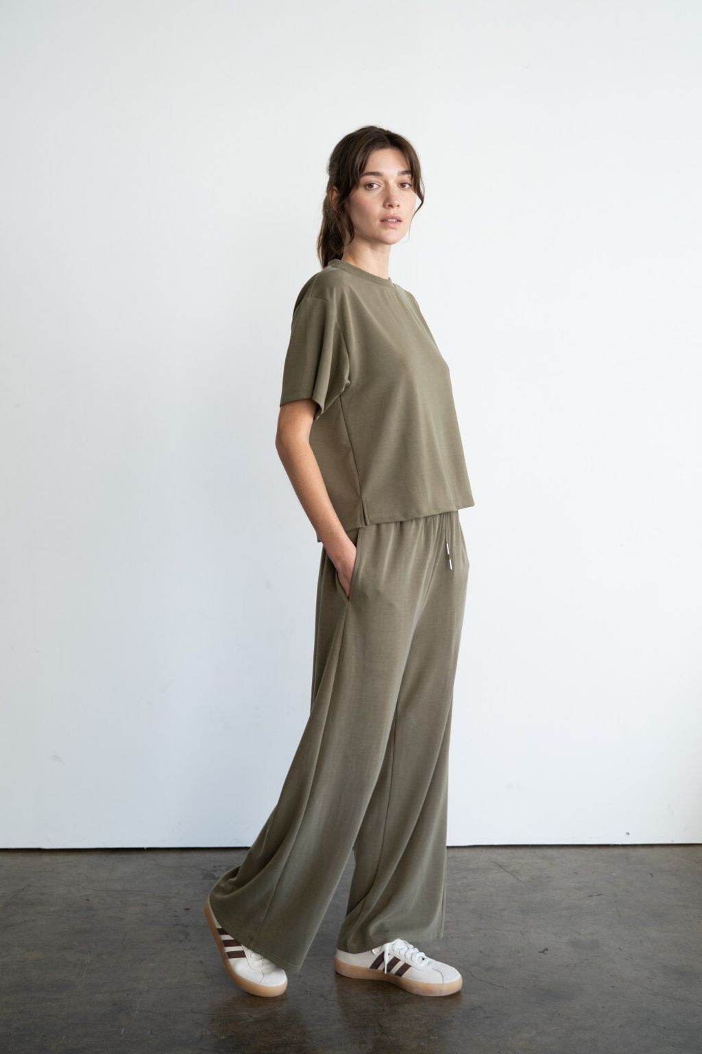 _A920990 (1)-1000x1500