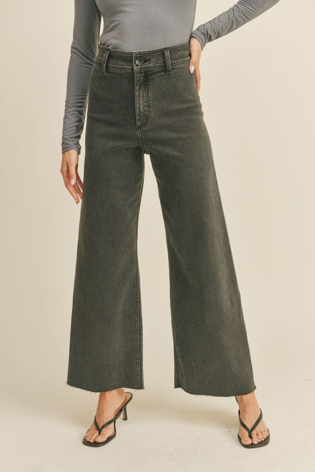 8b3acf46e1f94369b1e772b041315382