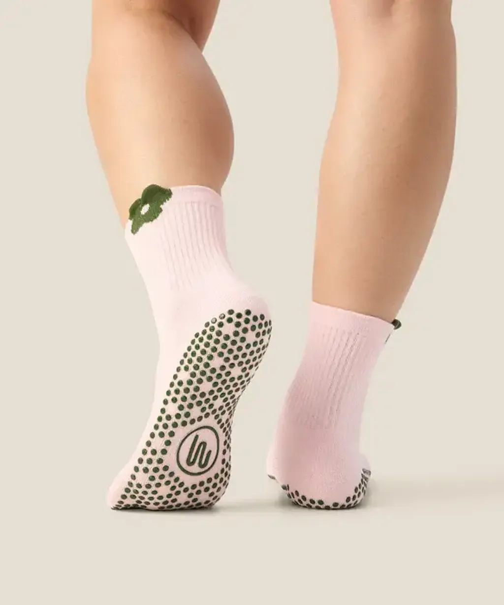 CREW-BLSHPATCH-S_0034_584x700