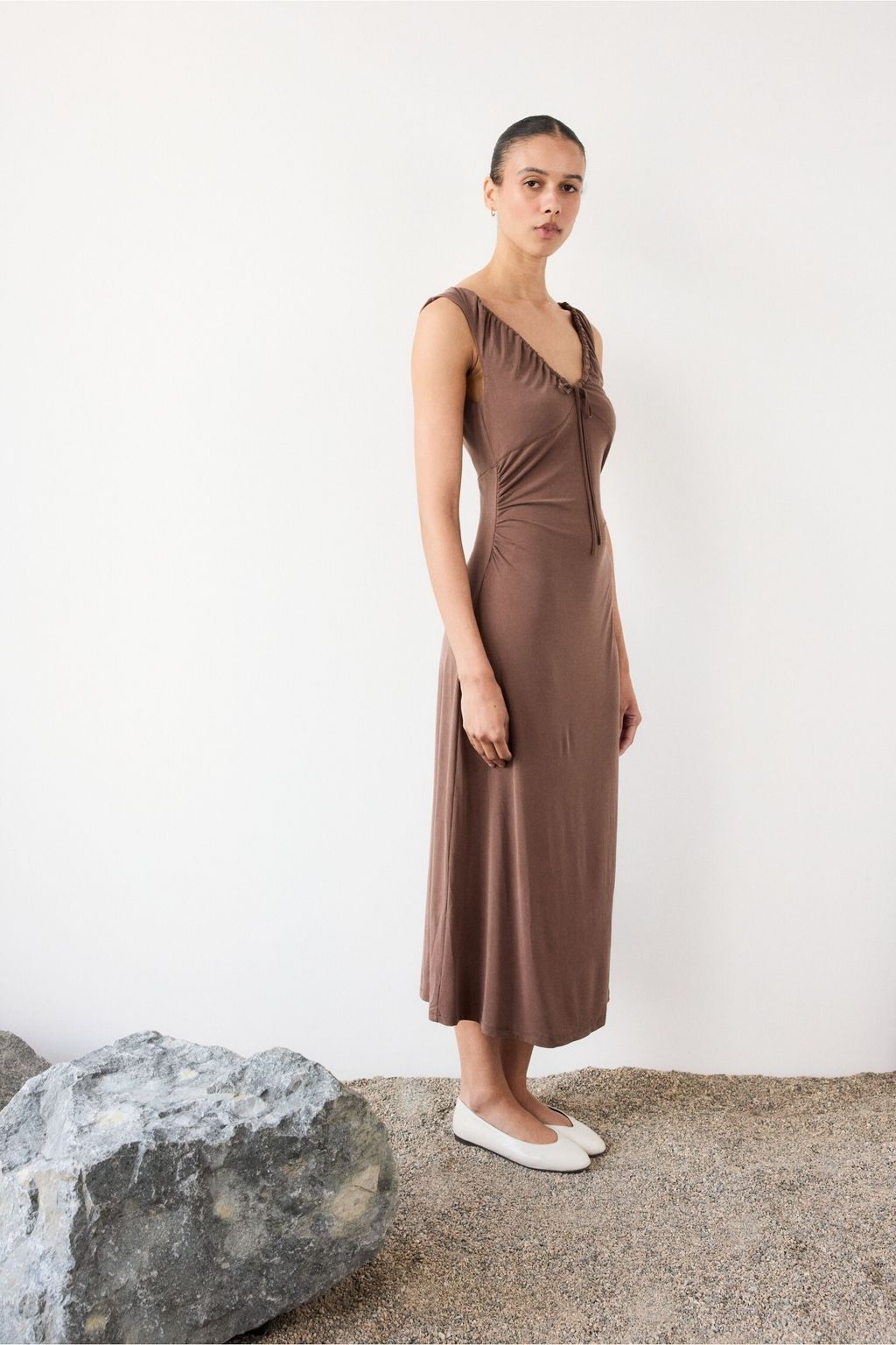 dmr0908_brown_07_1500